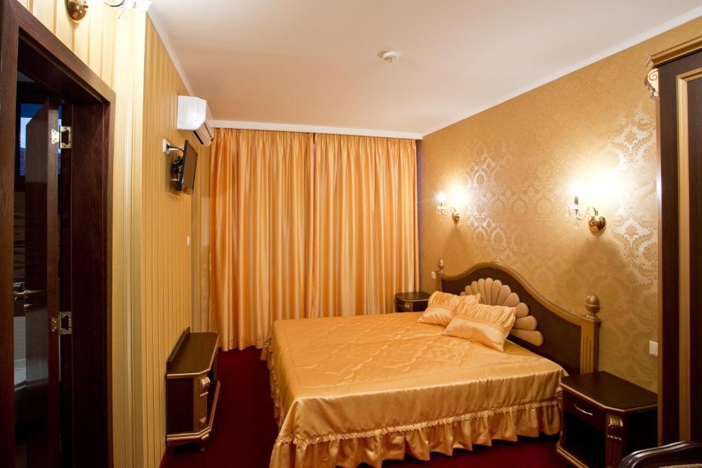 קאזאנלק Hotel Diamond חדר תמונה