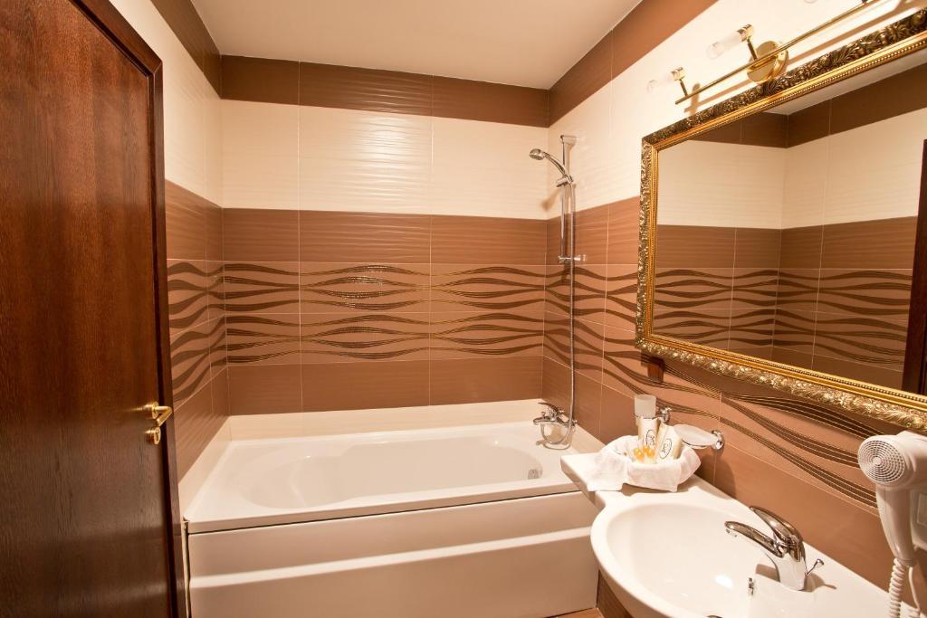 קאזאנלק Hotel Diamond חדר תמונה