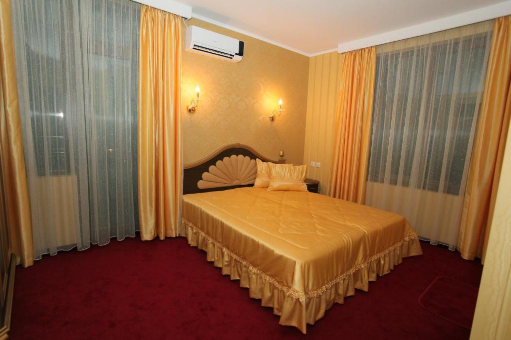 קאזאנלק Hotel Diamond חדר תמונה