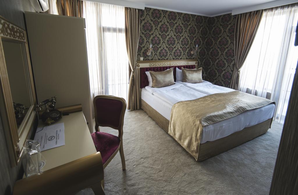 קאזאנלק Hotel Diamond מראה חיצוני תמונה