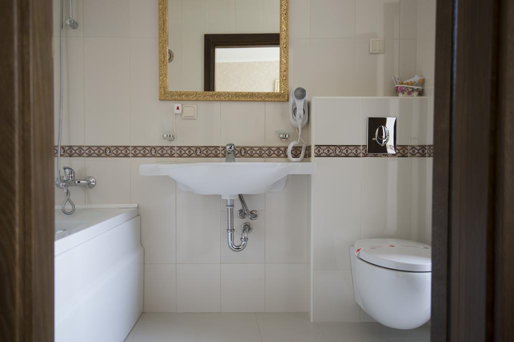 קאזאנלק Hotel Diamond מראה חיצוני תמונה