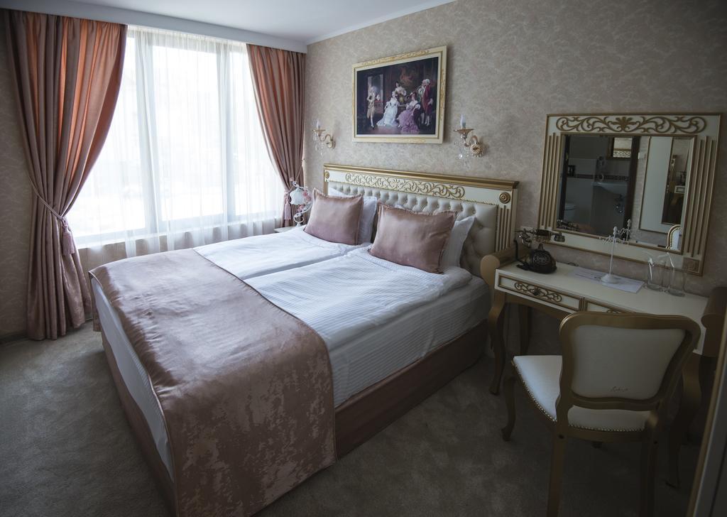 קאזאנלק Hotel Diamond מראה חיצוני תמונה
