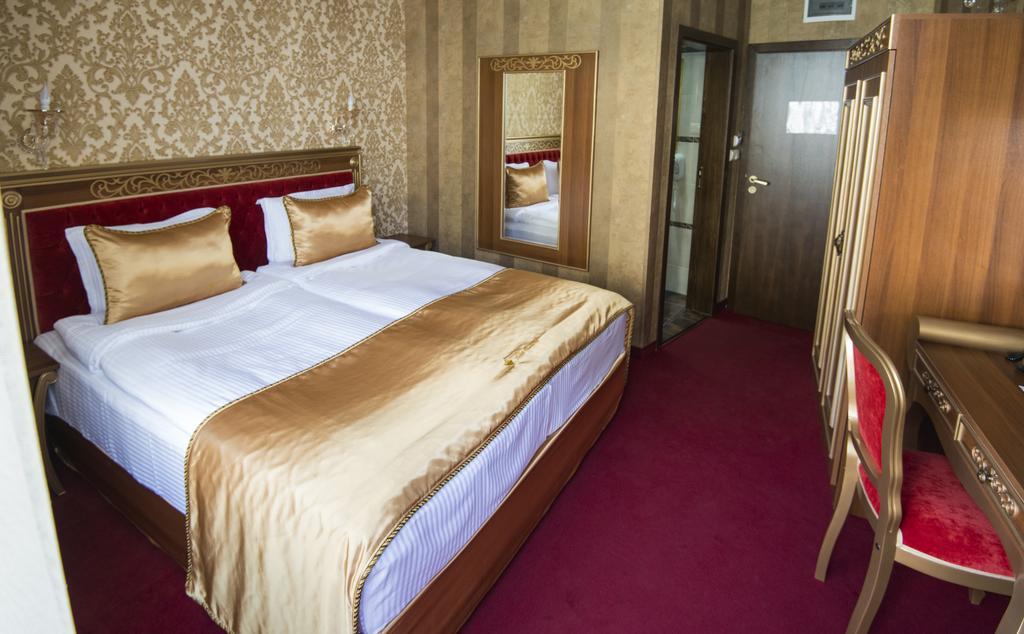 קאזאנלק Hotel Diamond מראה חיצוני תמונה
