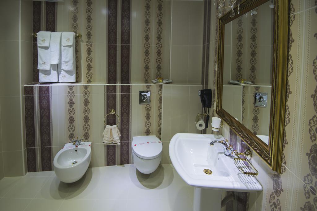 קאזאנלק Hotel Diamond מראה חיצוני תמונה